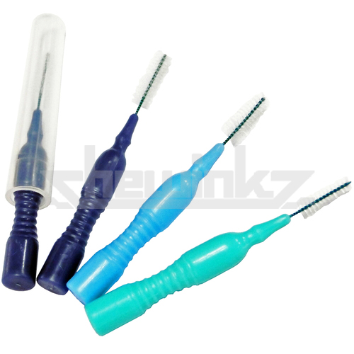 43018 Curved Handle Interproximal Brush_1